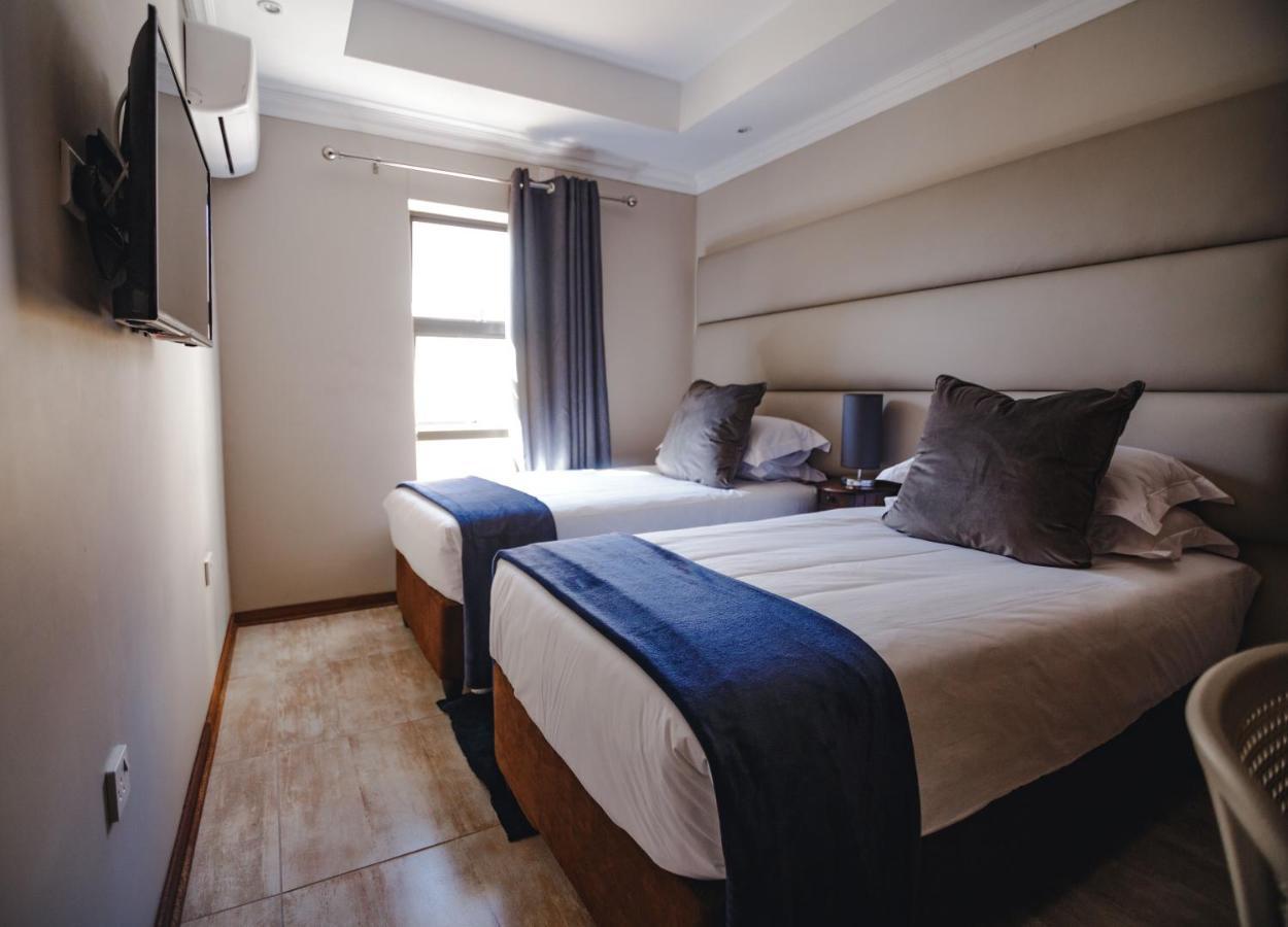 The Capital Guest House Gaborone Eksteriør billede