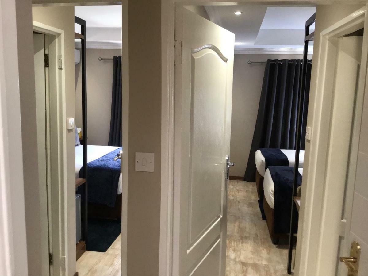 The Capital Guest House Gaborone Eksteriør billede
