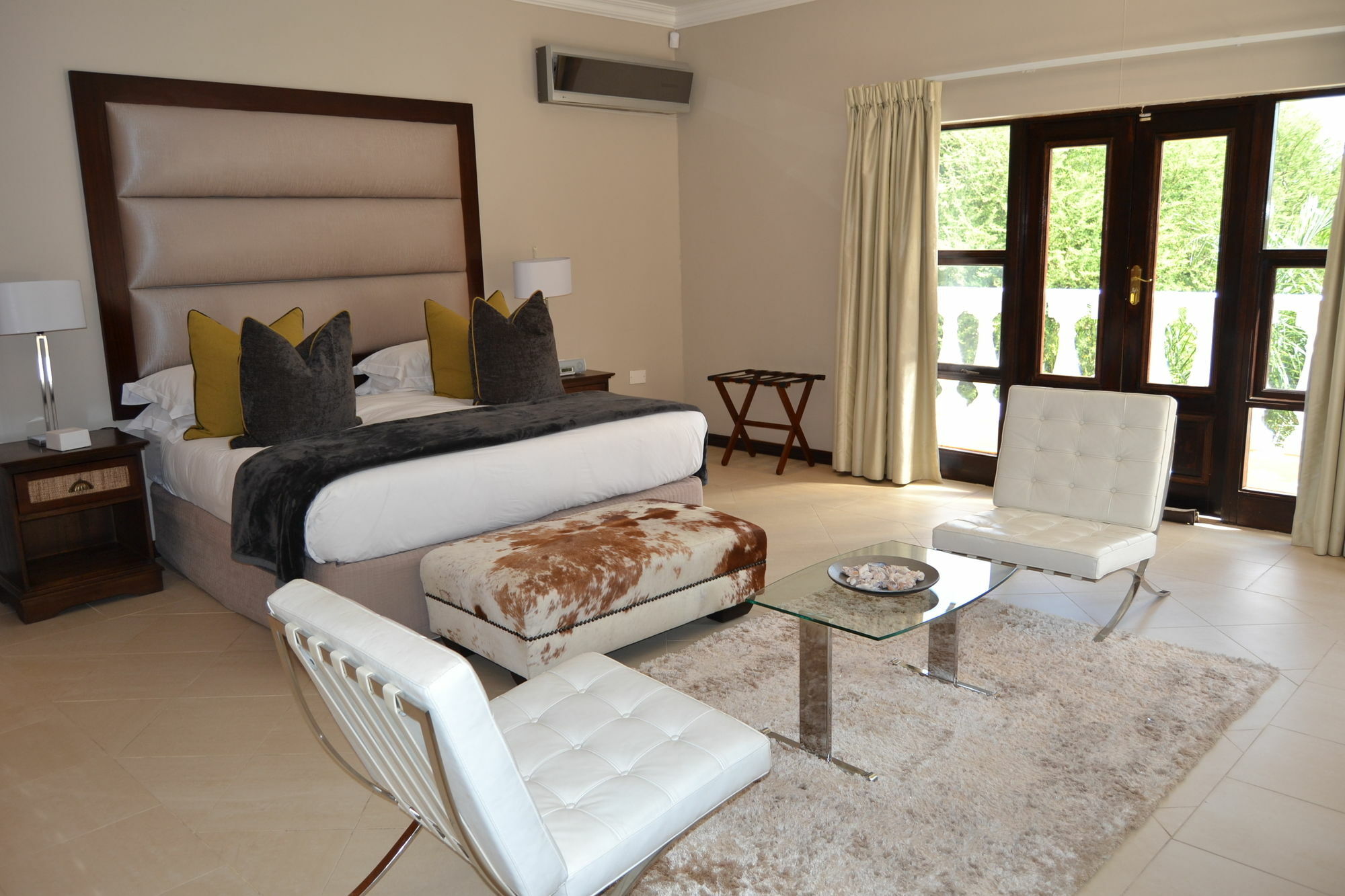 The Capital Guest House Gaborone Eksteriør billede